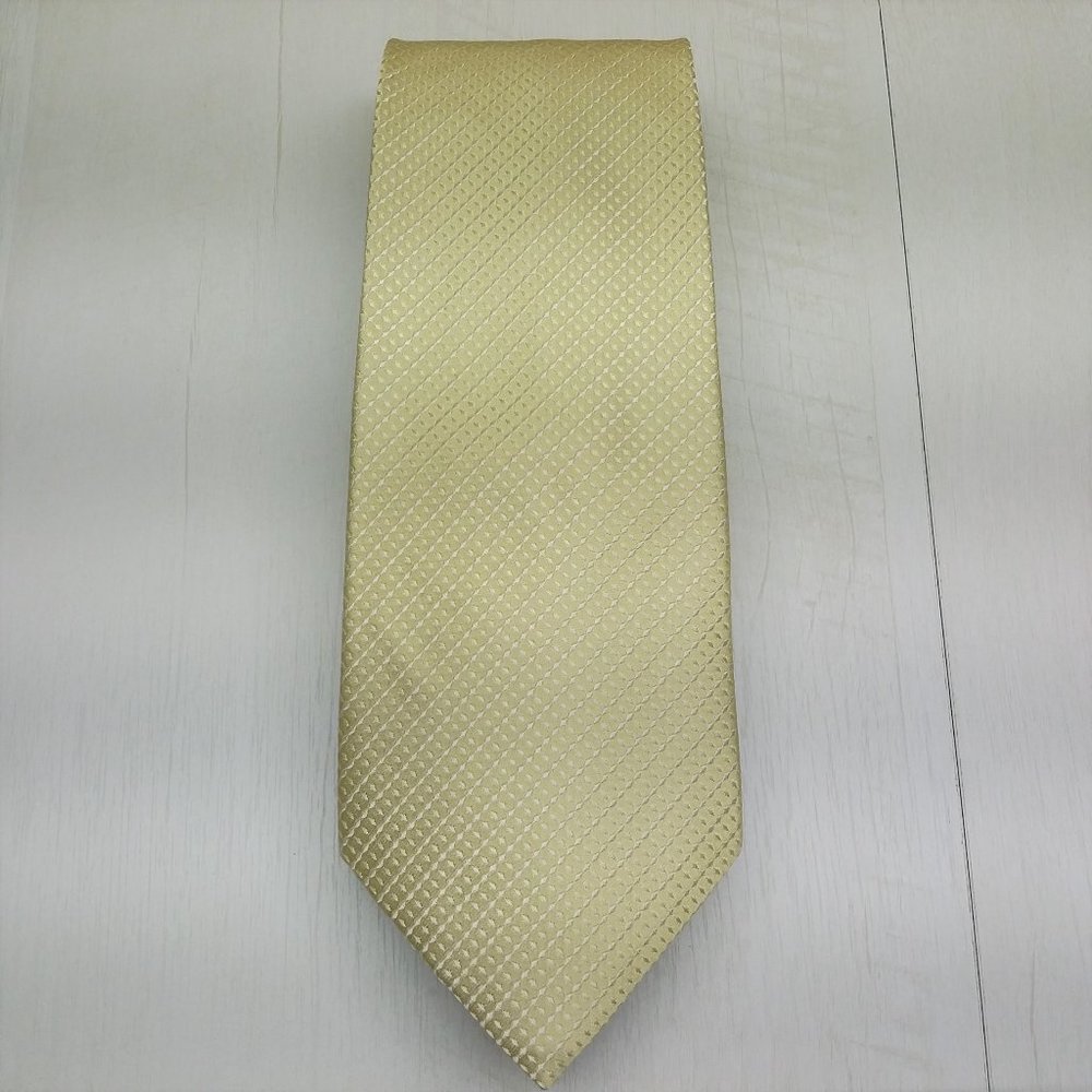 Sean John 100% Imported Hand Made Silk Necktie
